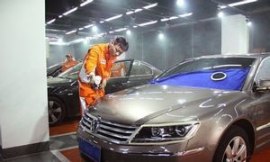 【李真汽車(chē)裝飾美容】普通洗車(chē)1次,僅限7座及以下車(chē)型,提供免費(fèi)WiFi_團(tuán)800新鄉(xiāng)團(tuán)購(gòu)網(wǎng)站大全