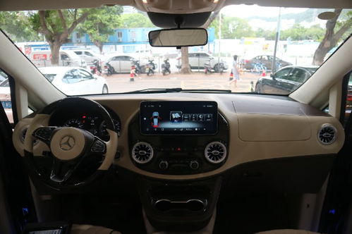 【奔馳威霆改裝全車內(nèi)飾,暖陽(yáng)系改裝為你量身定制】-